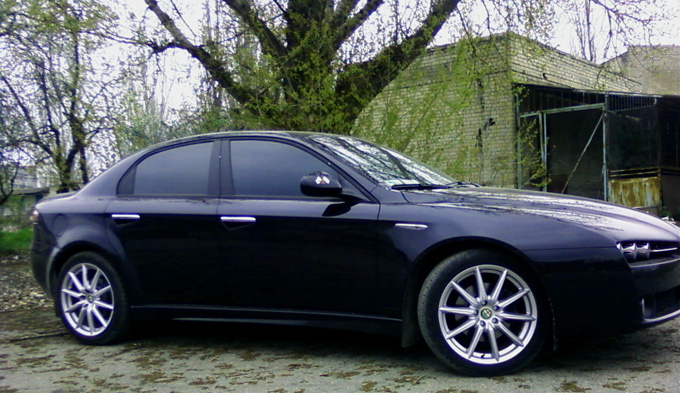 Alfa Romeo 159 W251, CANNES R18