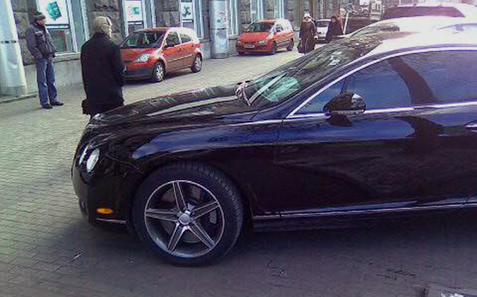 ����� Bentley Continental GT 6.0