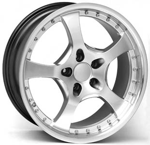 ����� ����� Mercedes W732, ROME